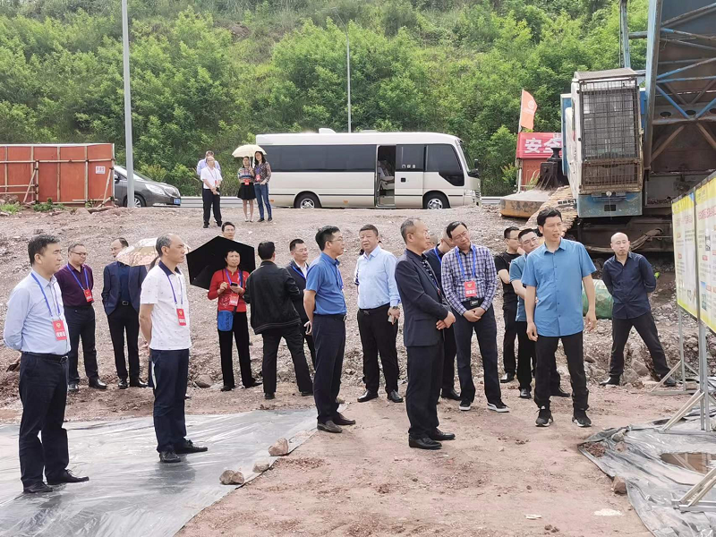 1653356443969414.png 忠縣政協主席.png